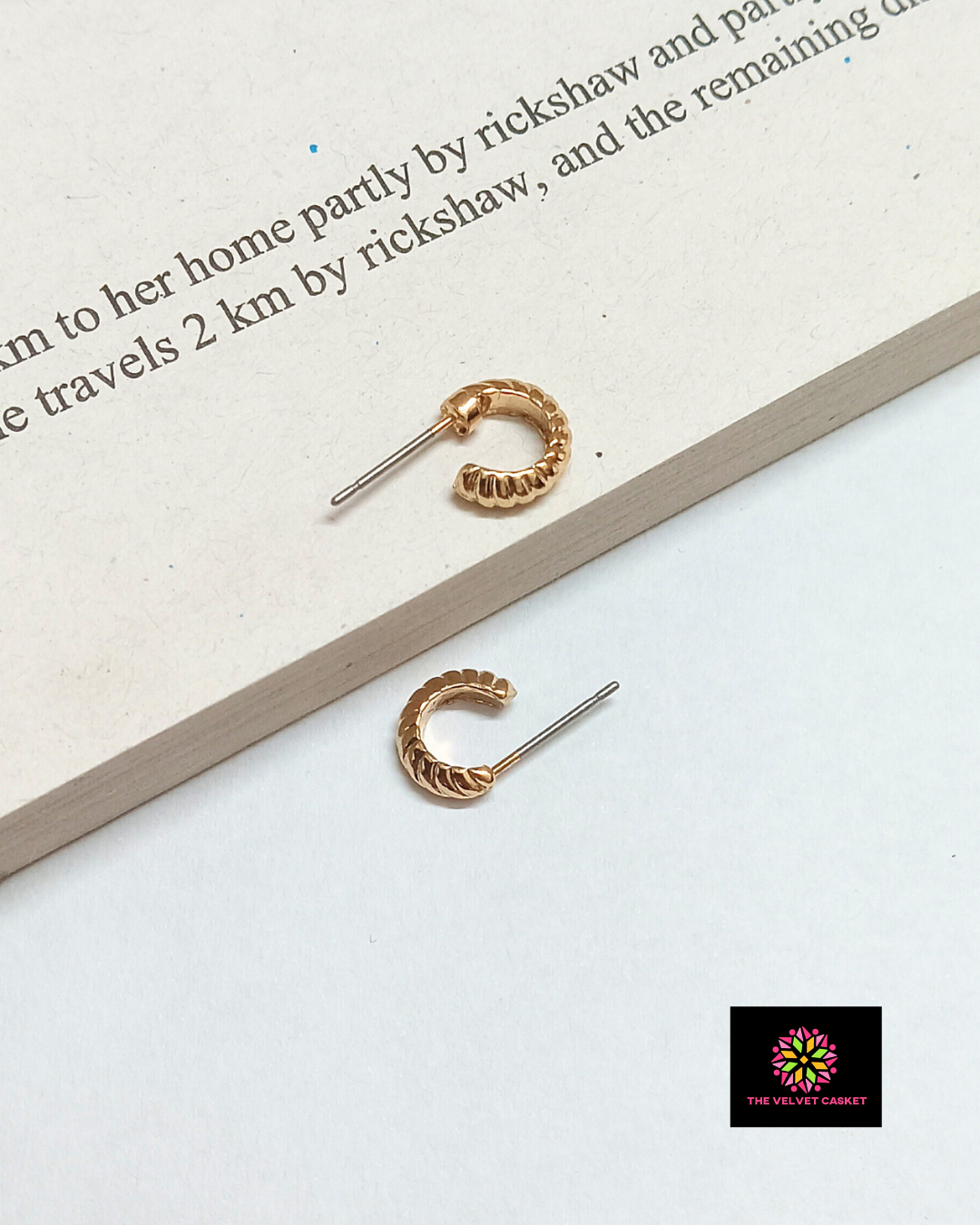 Curved Small Golden Hoop