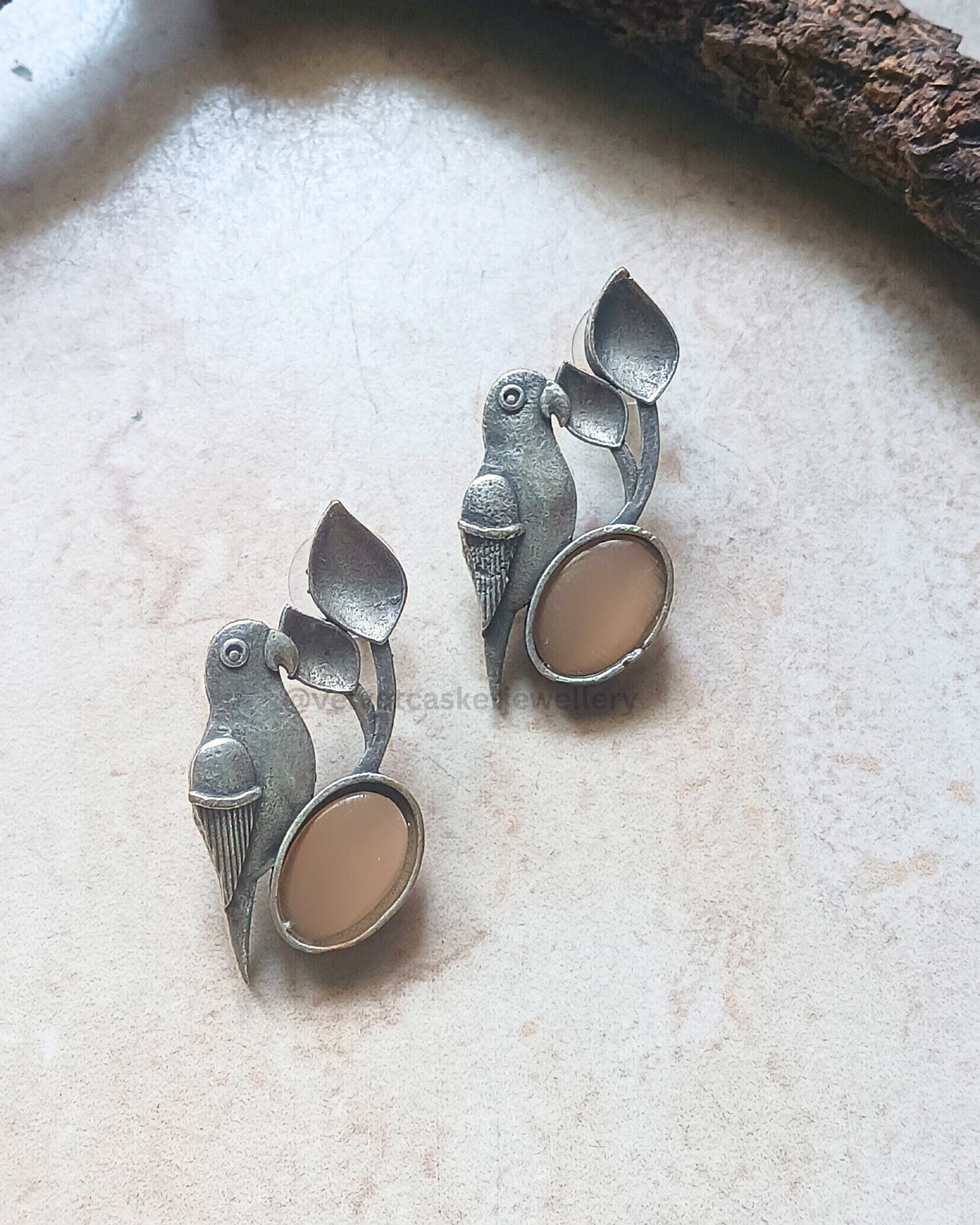 Kaaz : Parrot Earrings