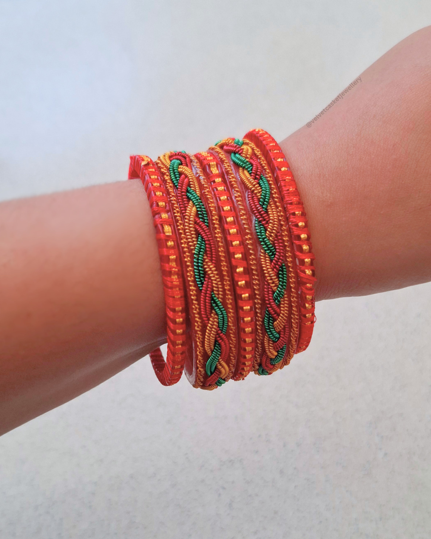 Rakshi Thread Bangle (2.4)