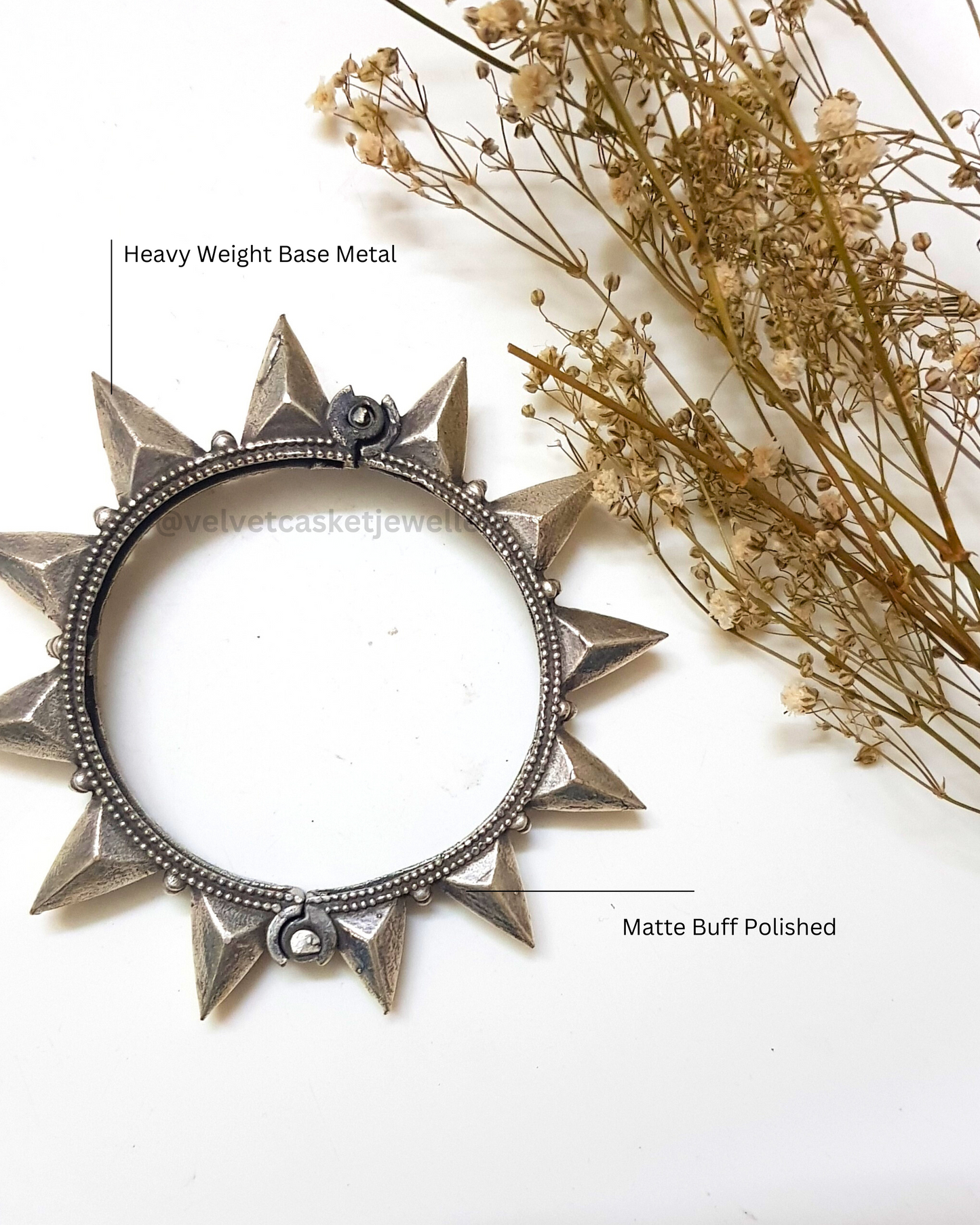 Surya Antique Oxidised Adjustable Kada