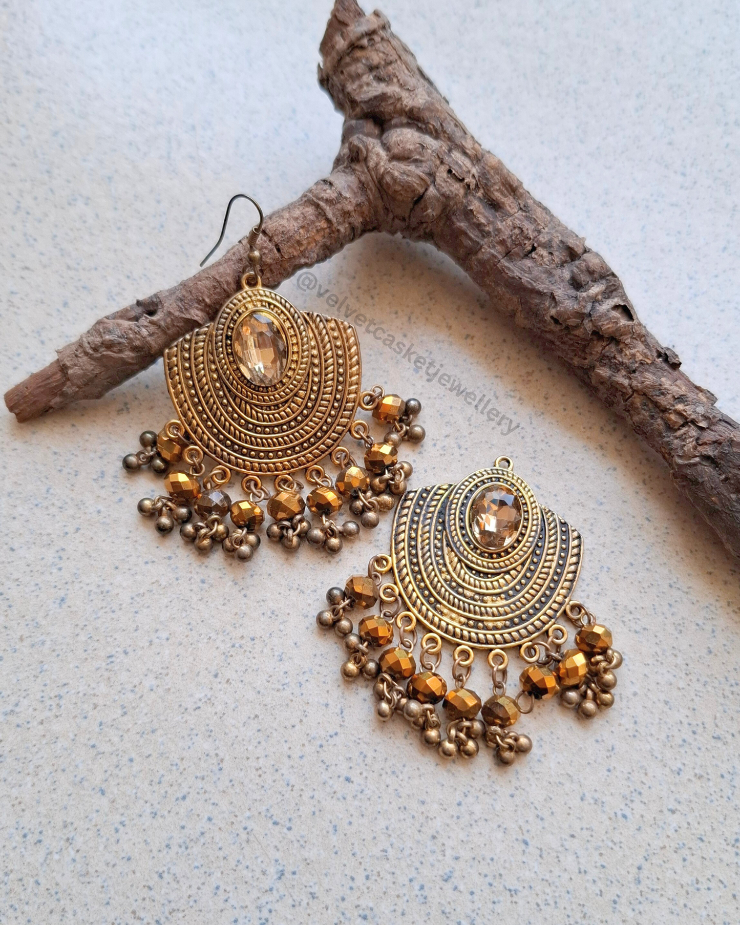 Ashia golden earring