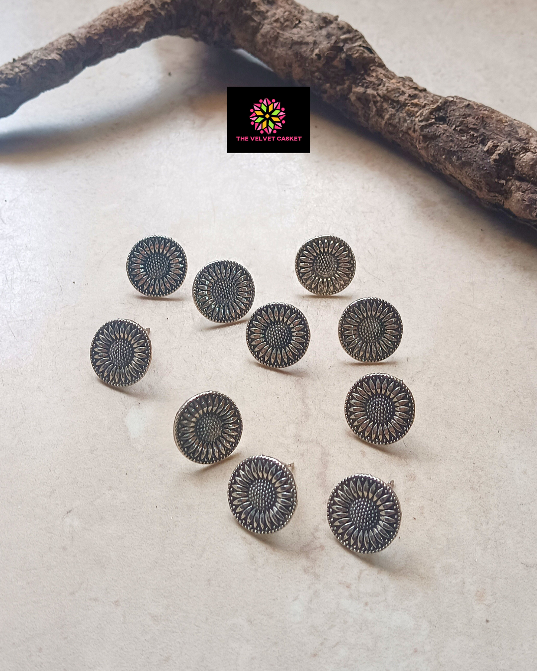 Circle Oxidised Small Studs