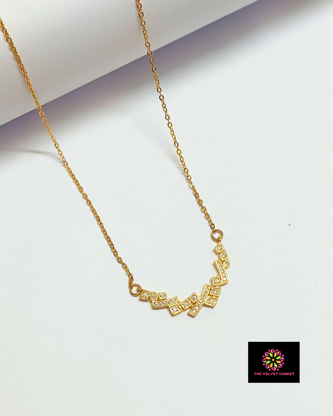 Fine AD Golden Mnimal Pendant