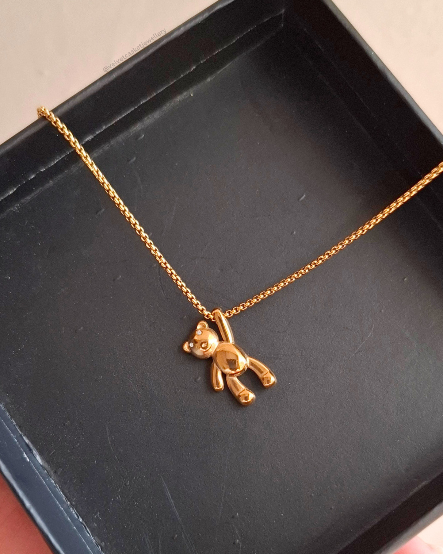 Mr Bean - Teddy Pendant ( Anti Tranish )