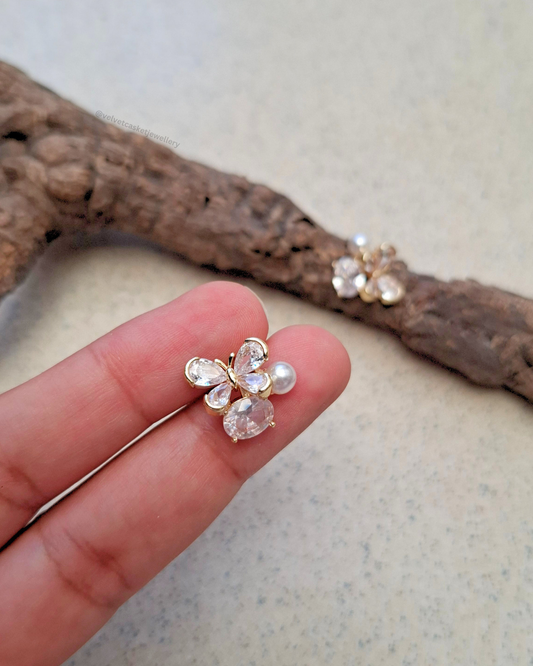 Covey Earrings ( Anti Tranish )