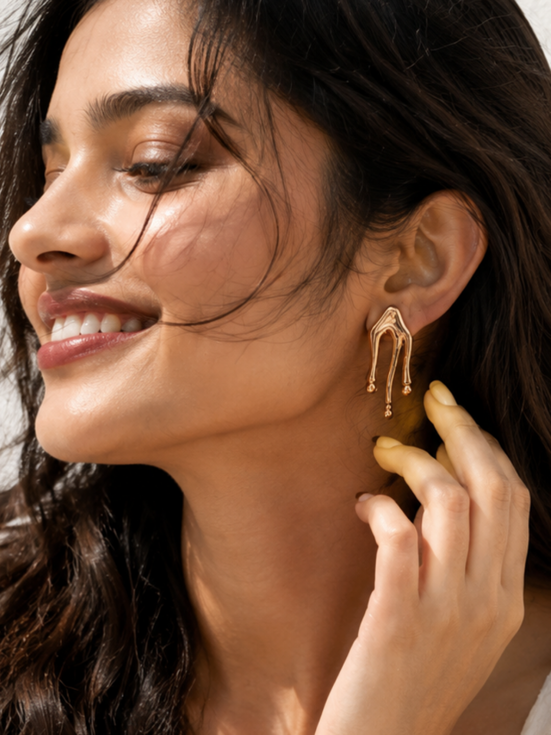 Ami Earrings ( Anti Tranish )