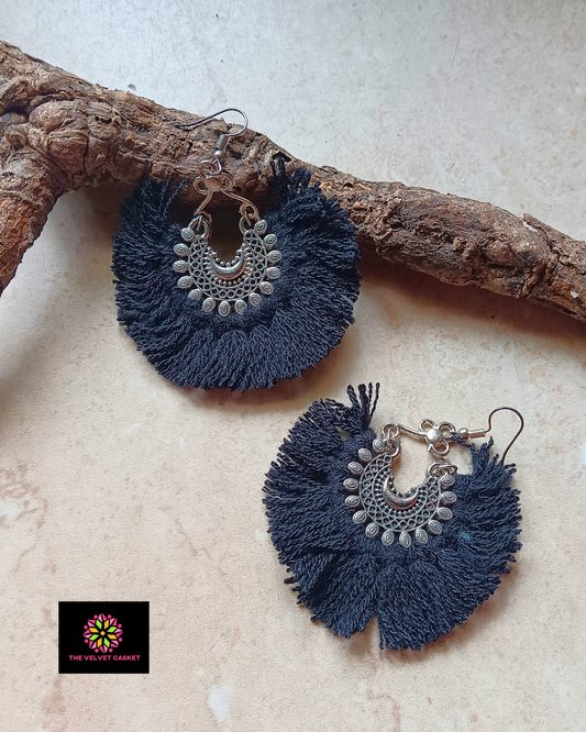 Black Mini Thread Earrings