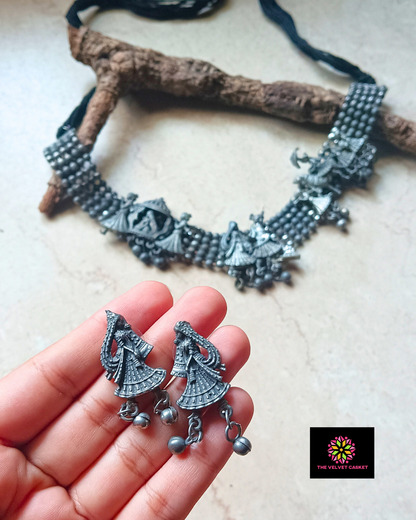 Barat and Bidai Black Metal Oxidised Necklace Set