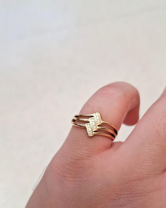 Etti Ring (Anti - Tarnish)