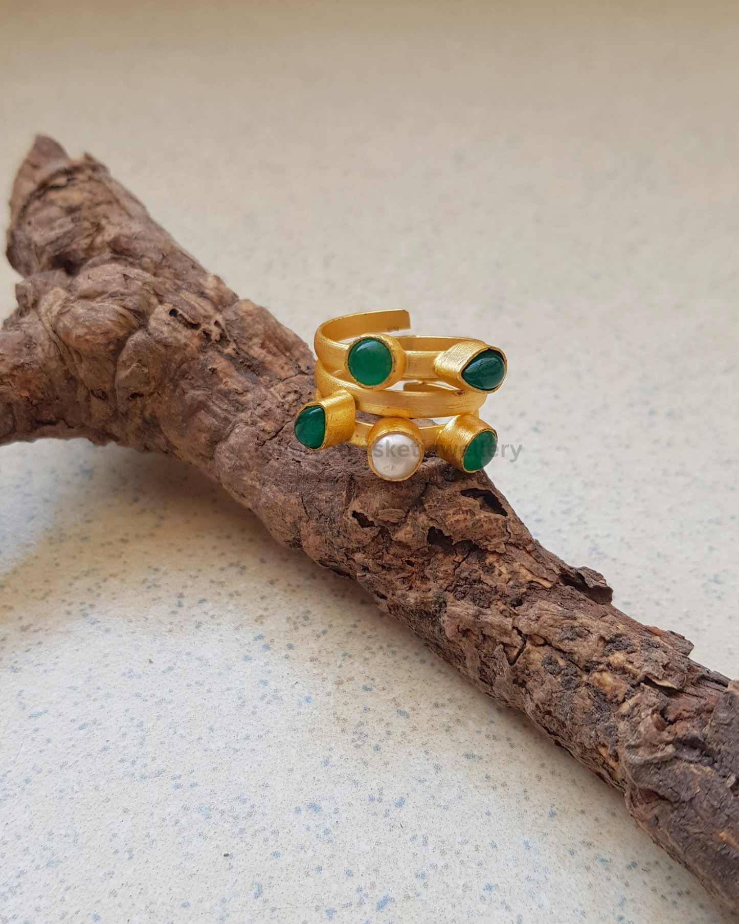 Oona Brass Adjustable Ring