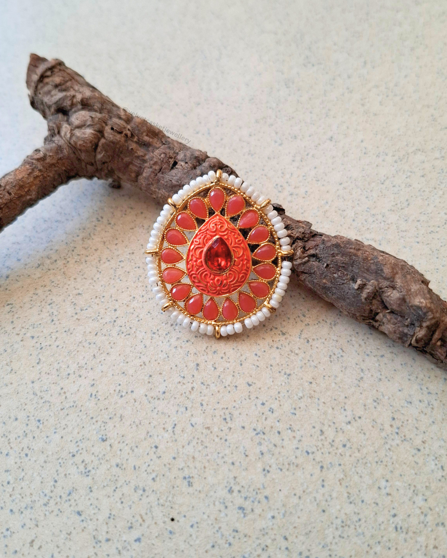 Eshal Adjustable Ring