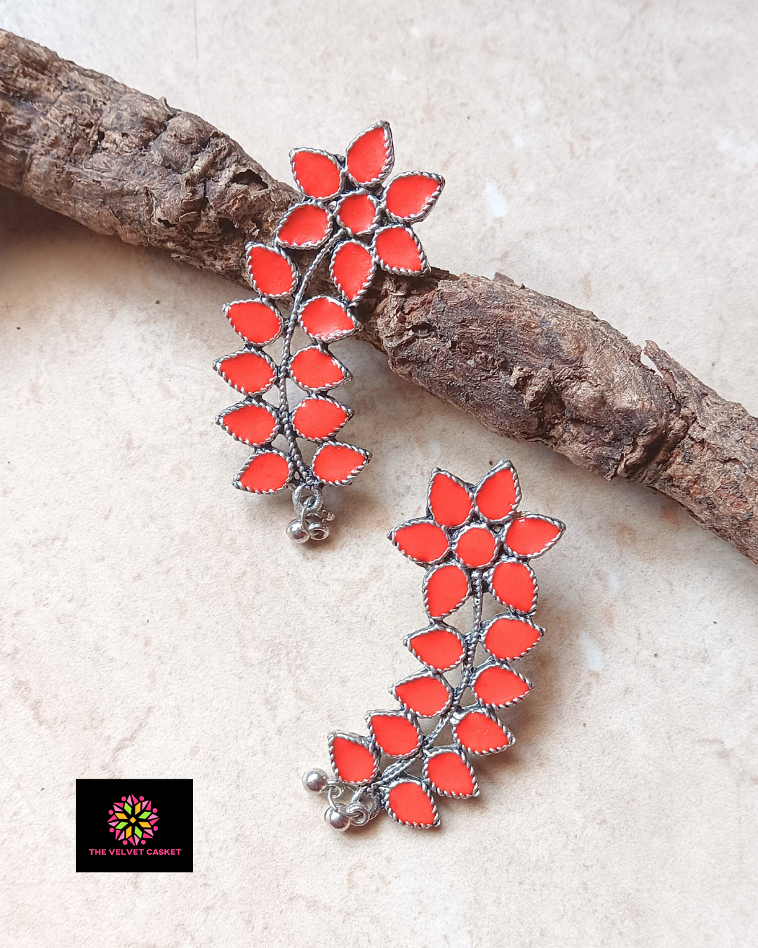 Zaira : Red Flower Long Earrings