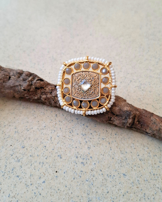 Yashvi Adjustable Ring
