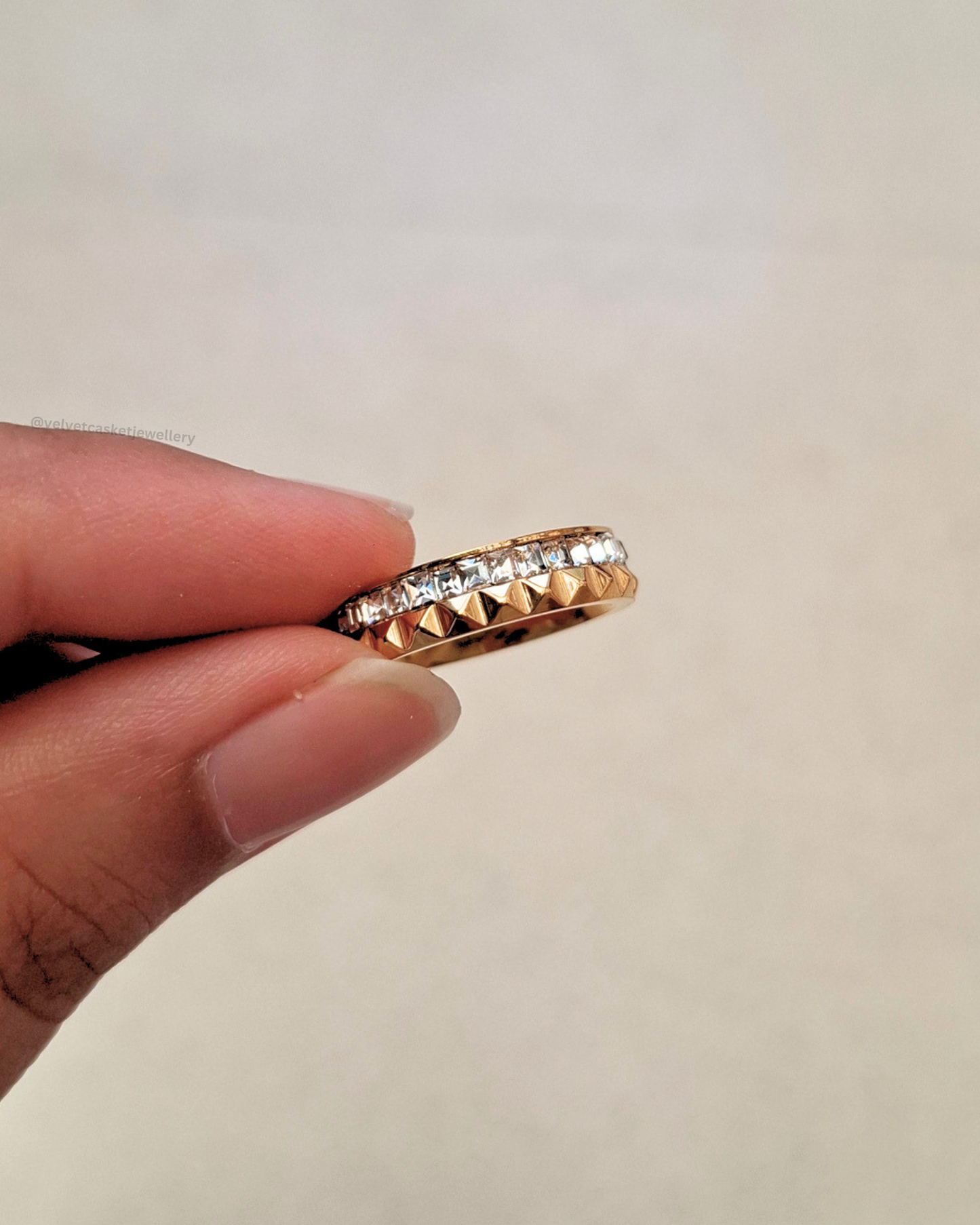 Dahr Ring (Anti - Tarnish) 16