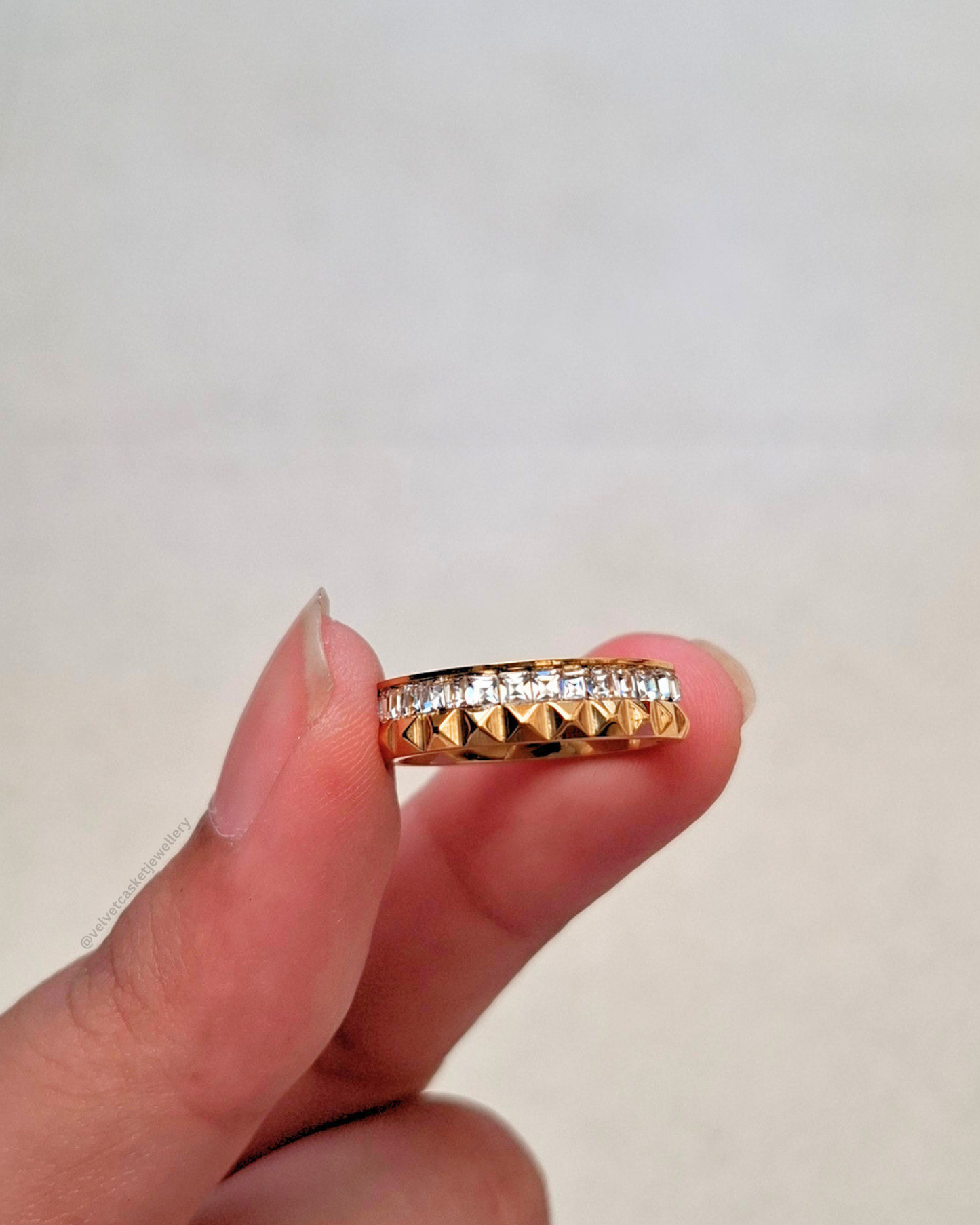 Dahr Ring (Anti - Tarnish) 16