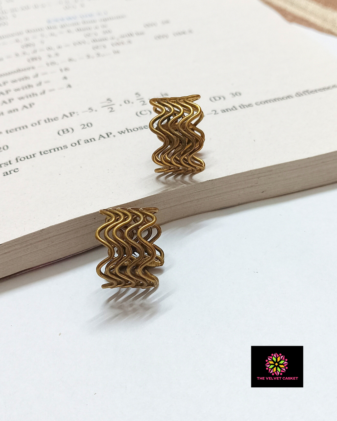 Wavy Adjustable Ring