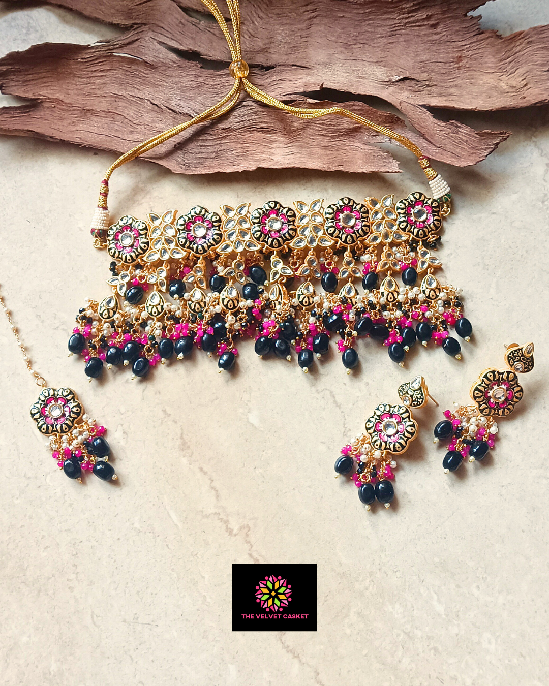 Noori Meenakari Choker Necklace Set
