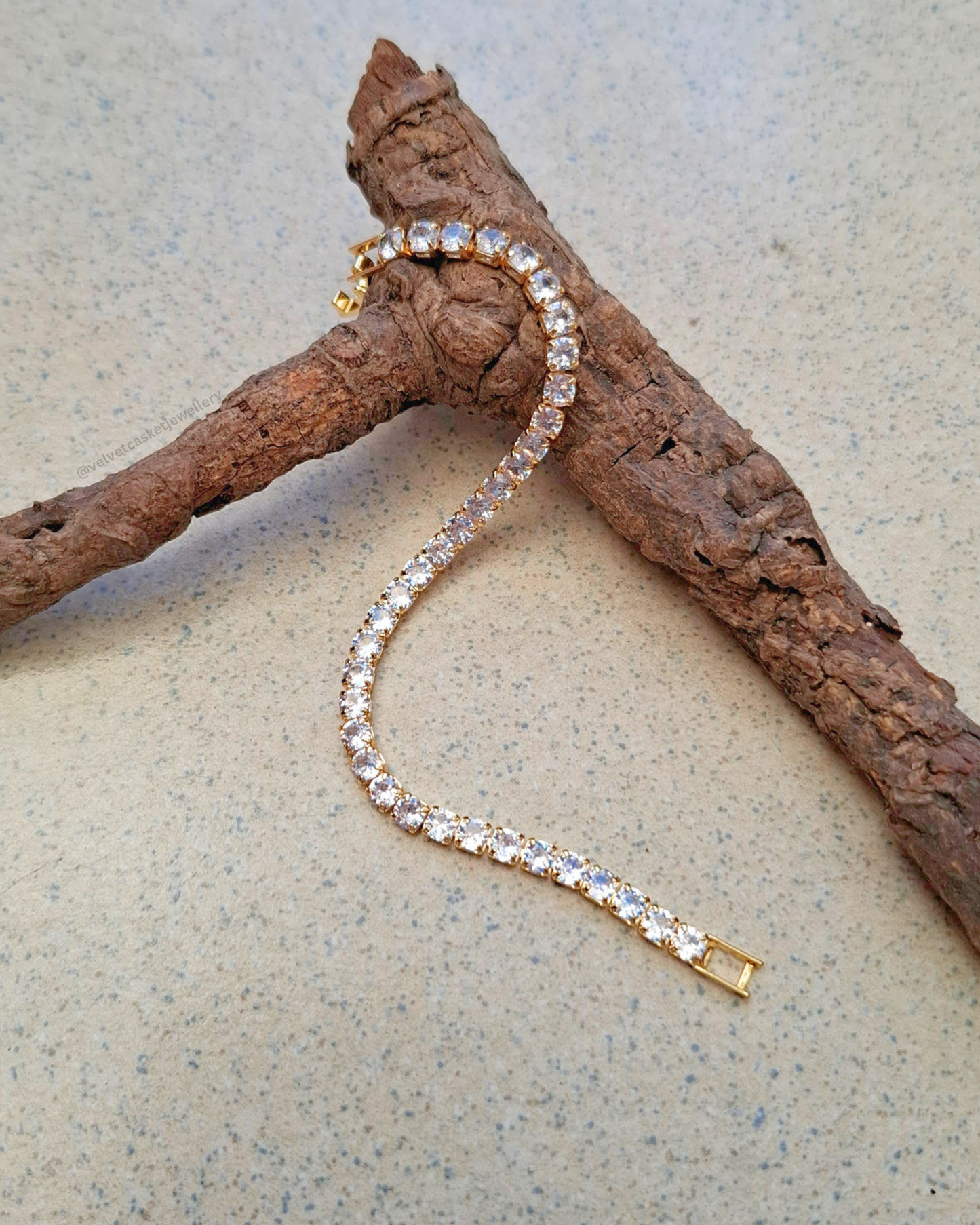 Yara Tennis Bracelet ( Anti Tranish )
