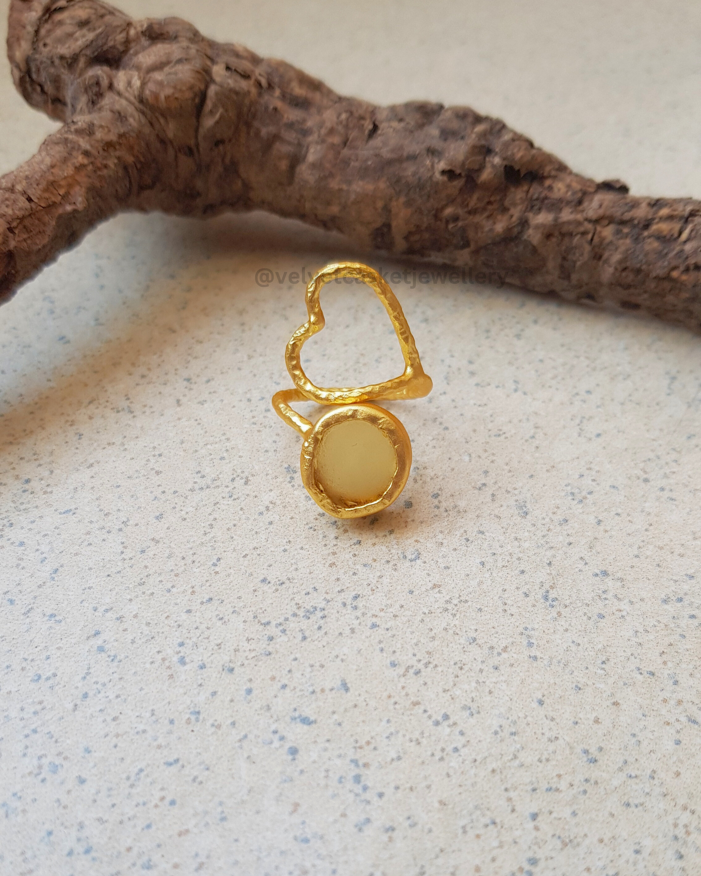 Lona Heart Raw Stone Brass Adjustable Ring