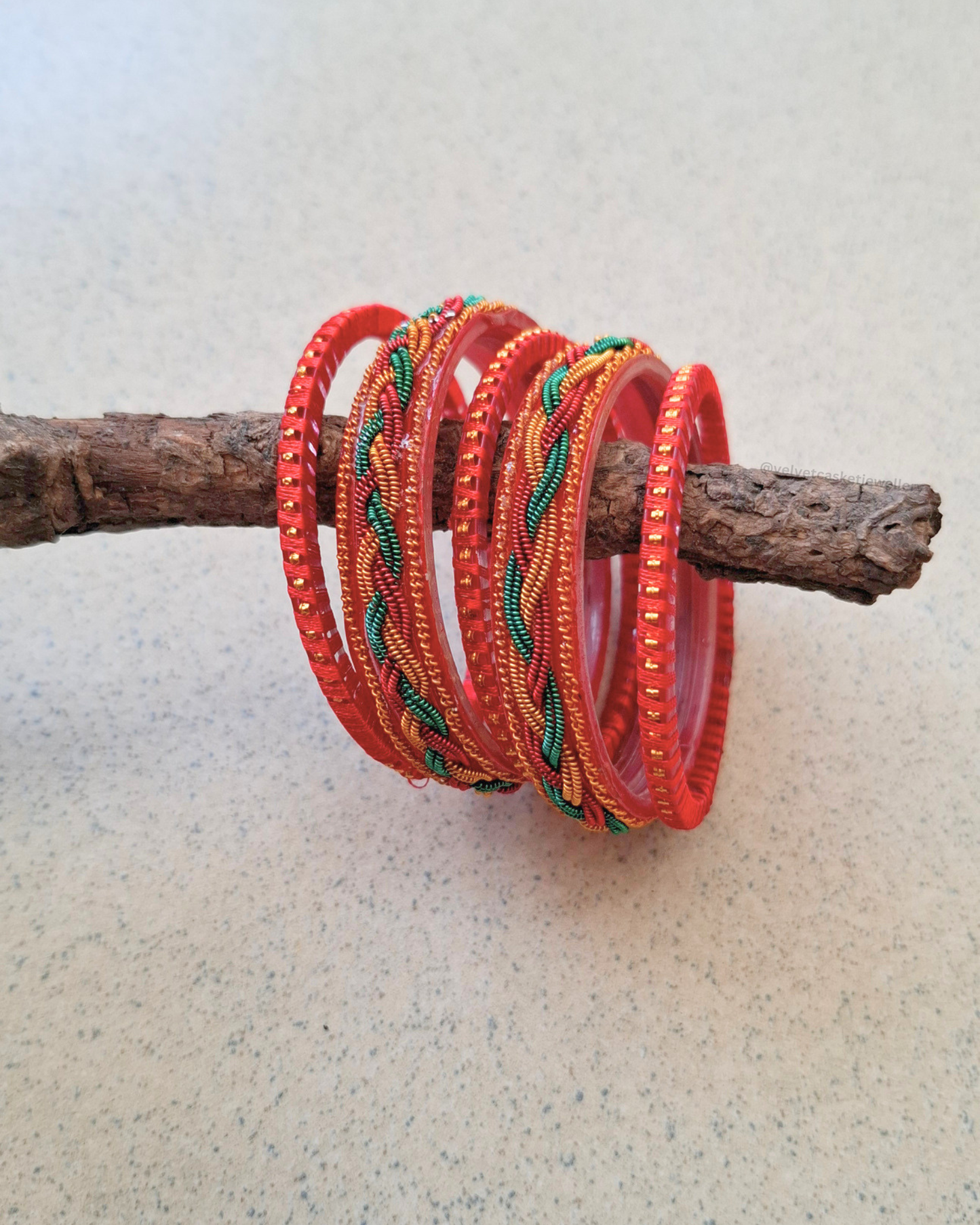 Rakshi Thread Bangle (2.4)