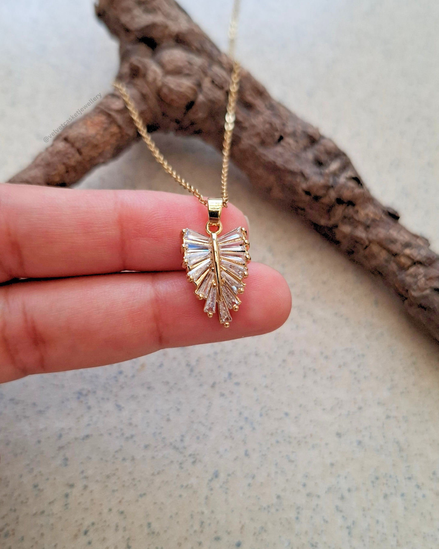 Nilah Pendant ( Anti Tranish )