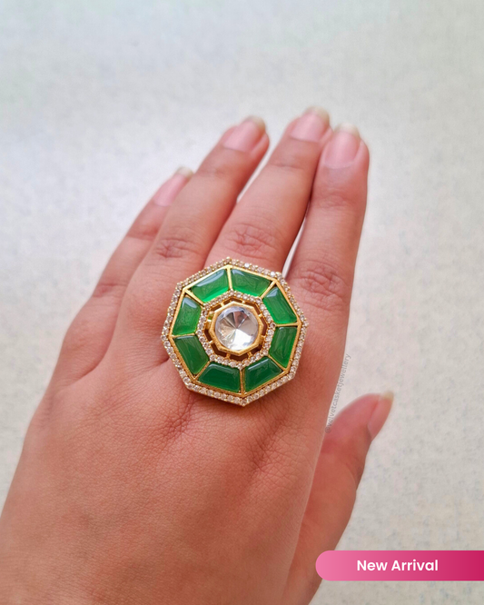 Varda Adjustable Brass Ring