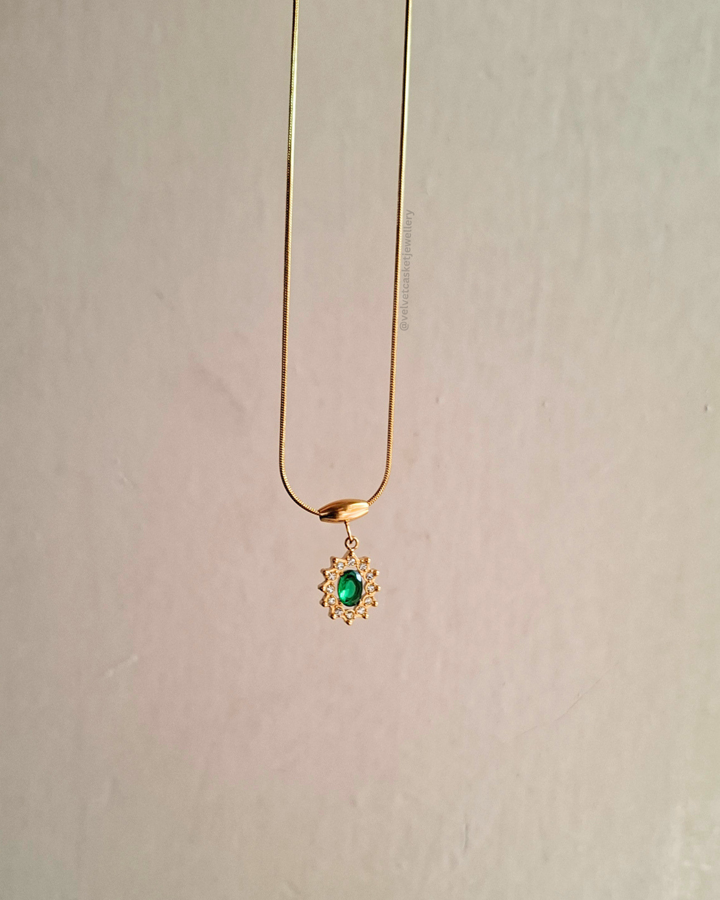 Poorvi Pendant ( Anti Tranish )