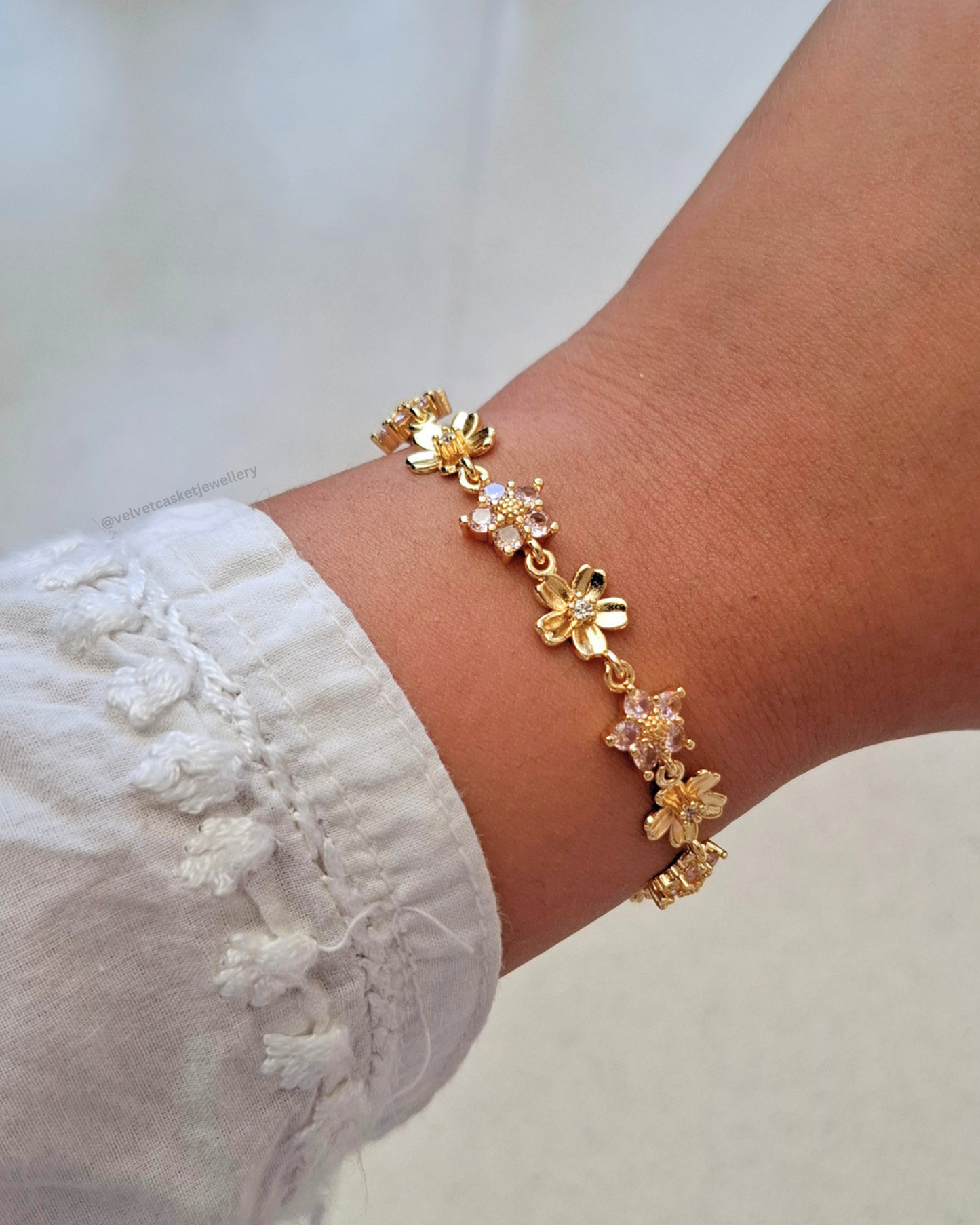 Nina Tennis Bracelet ( Anti Tranish )