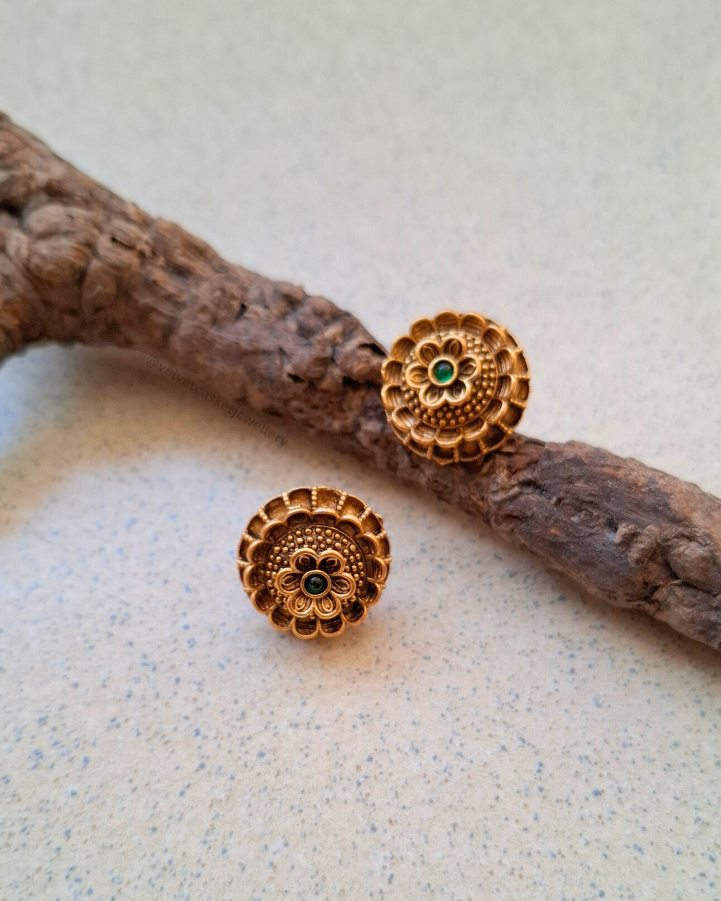 Hiraya Copper Studs