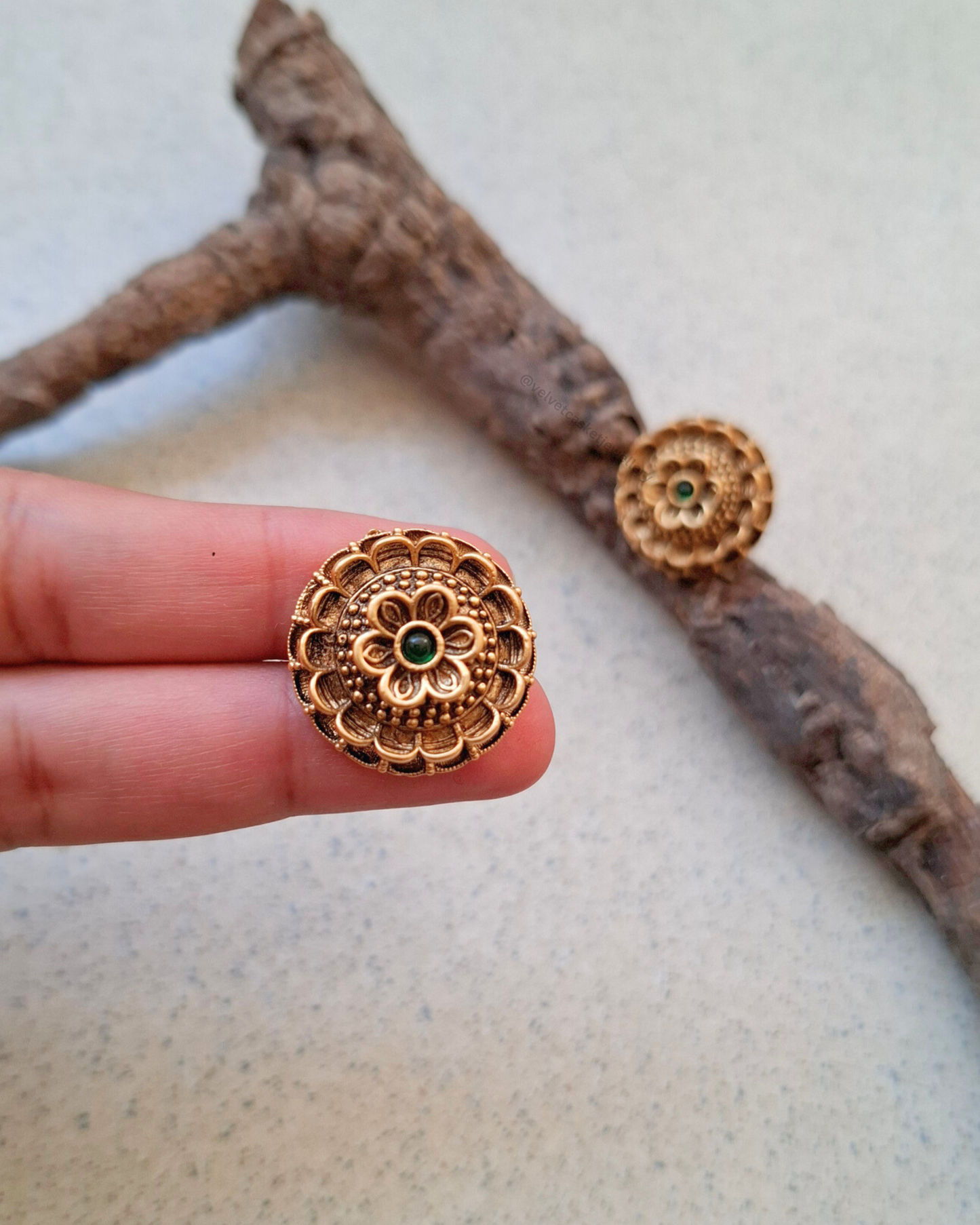 Hiraya Copper Studs