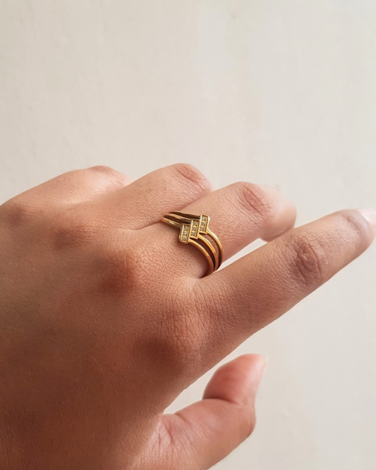 Etti Ring (Anti - Tarnish)