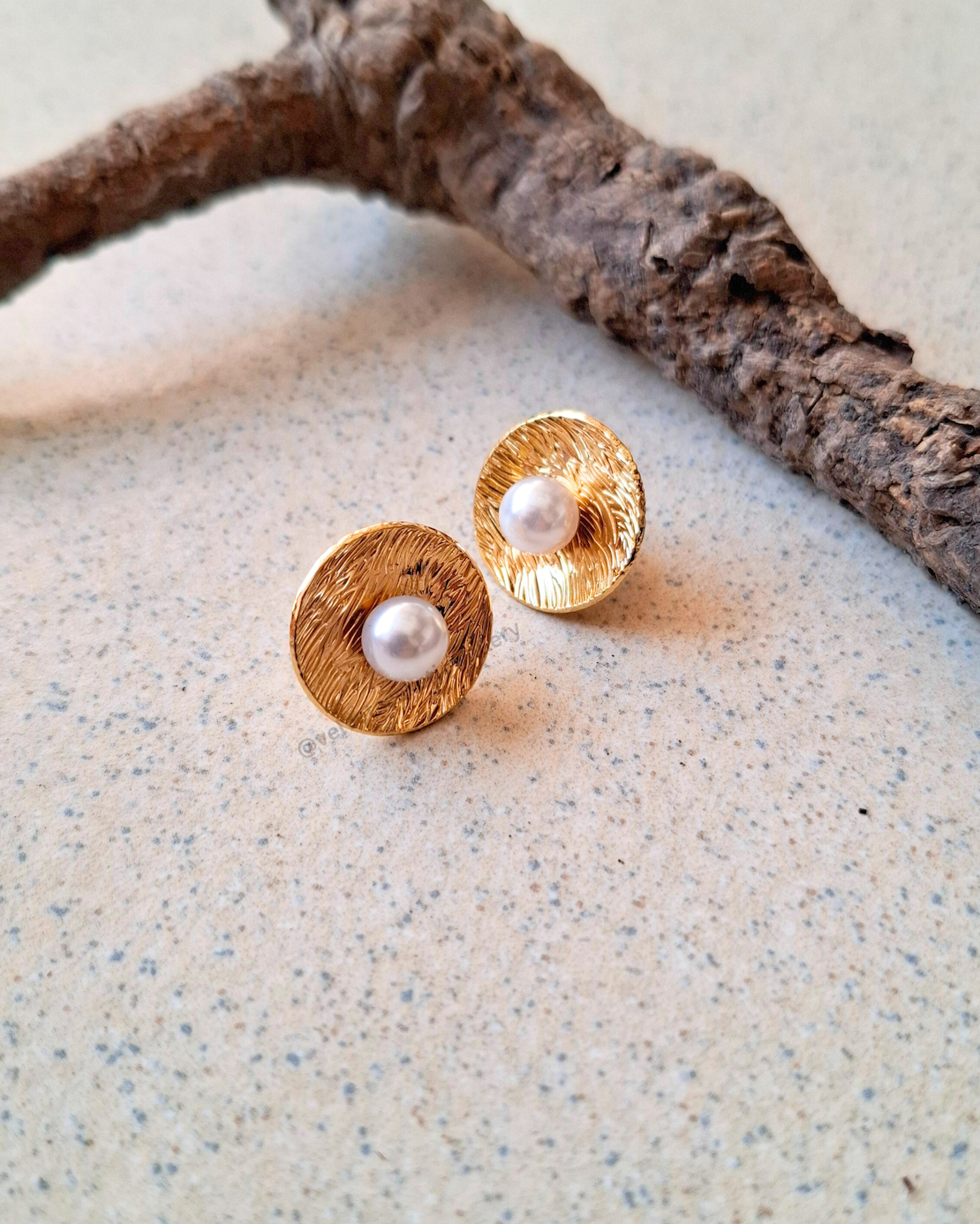 Viha Earrings ( Anti Tranish )