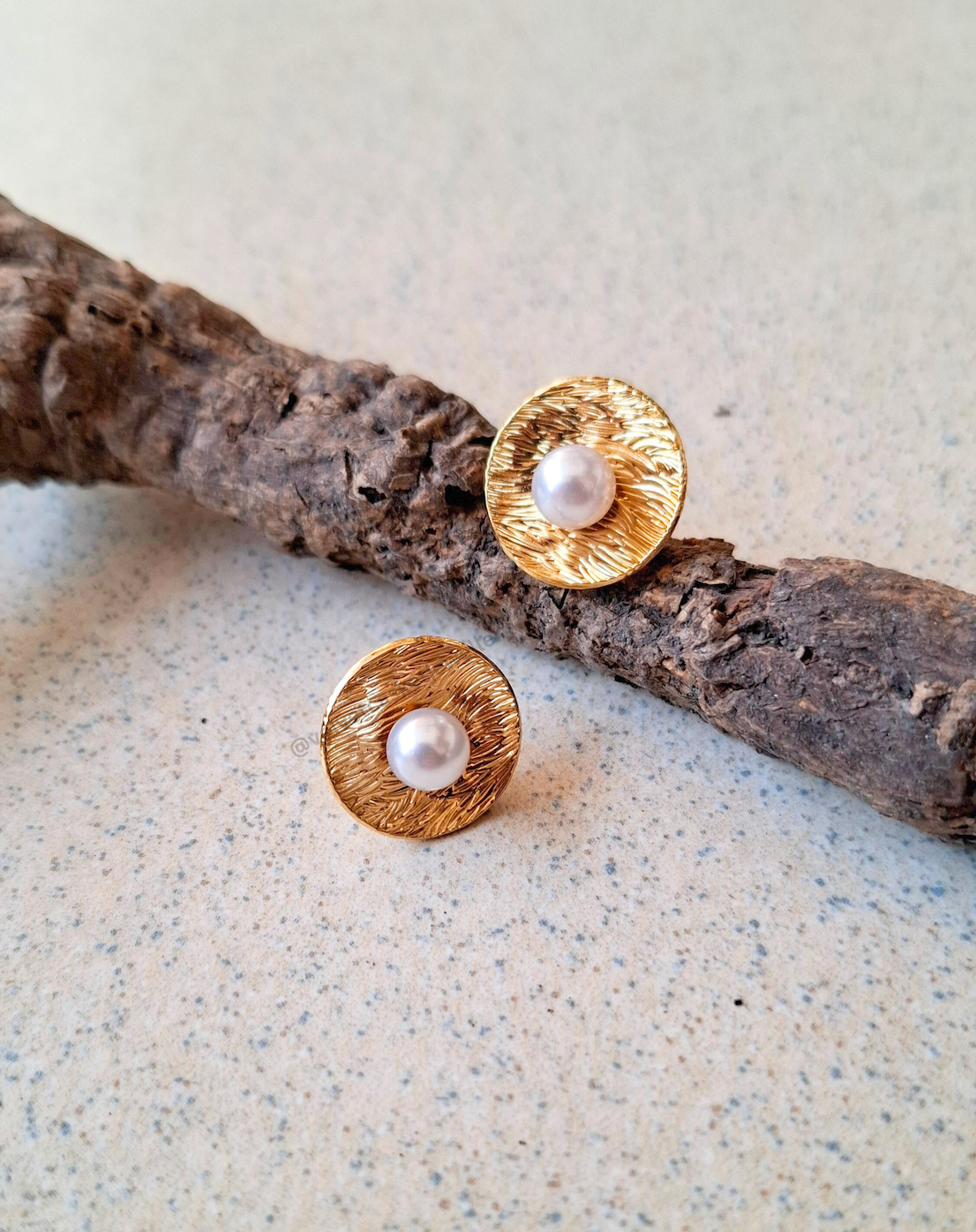 Viha Earrings ( Anti Tranish )