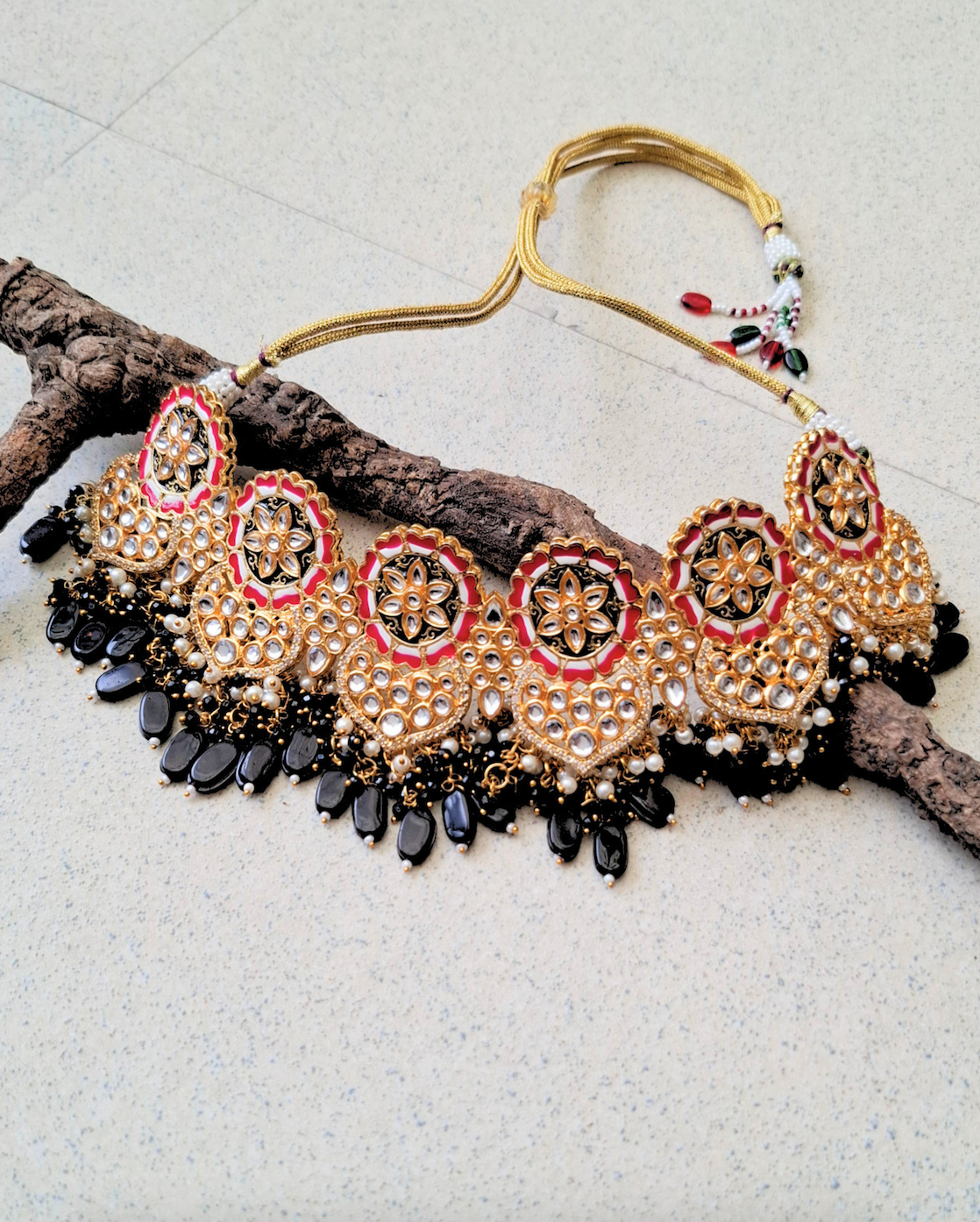 Keeva Kundan Necklace