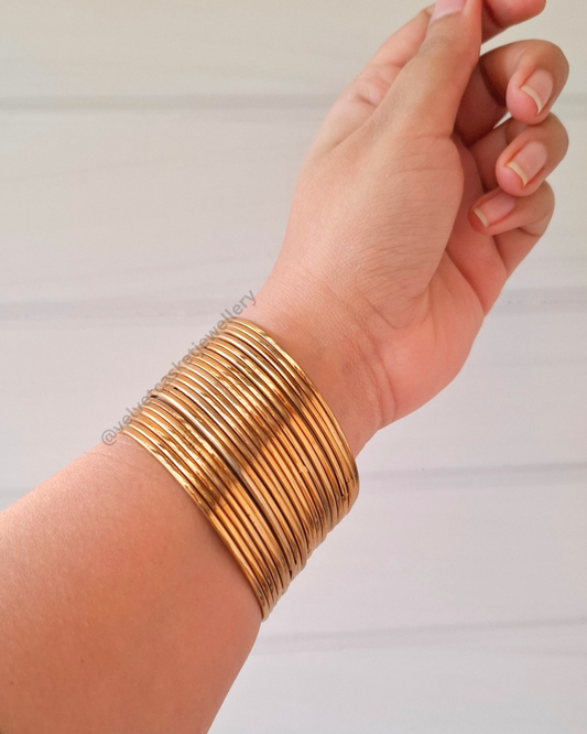 Preksha Golden Bangles Set