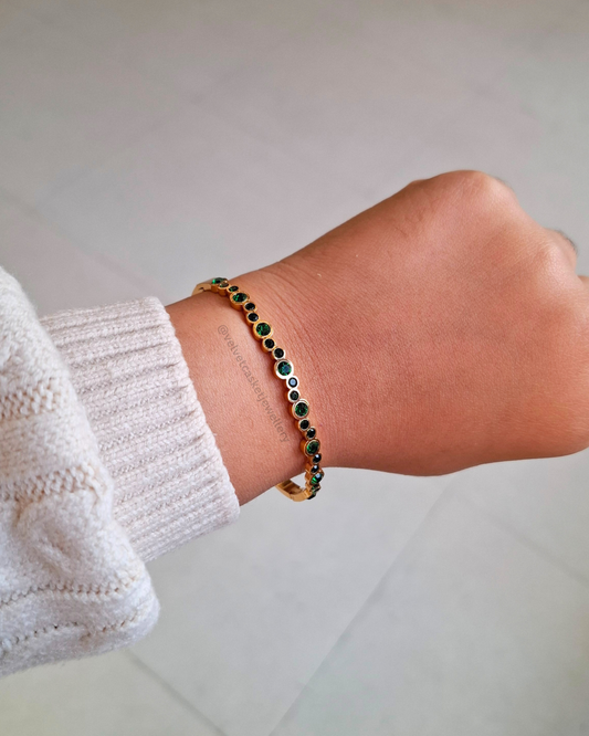 Kiya Statement Bracelet ( Anti Tranish )