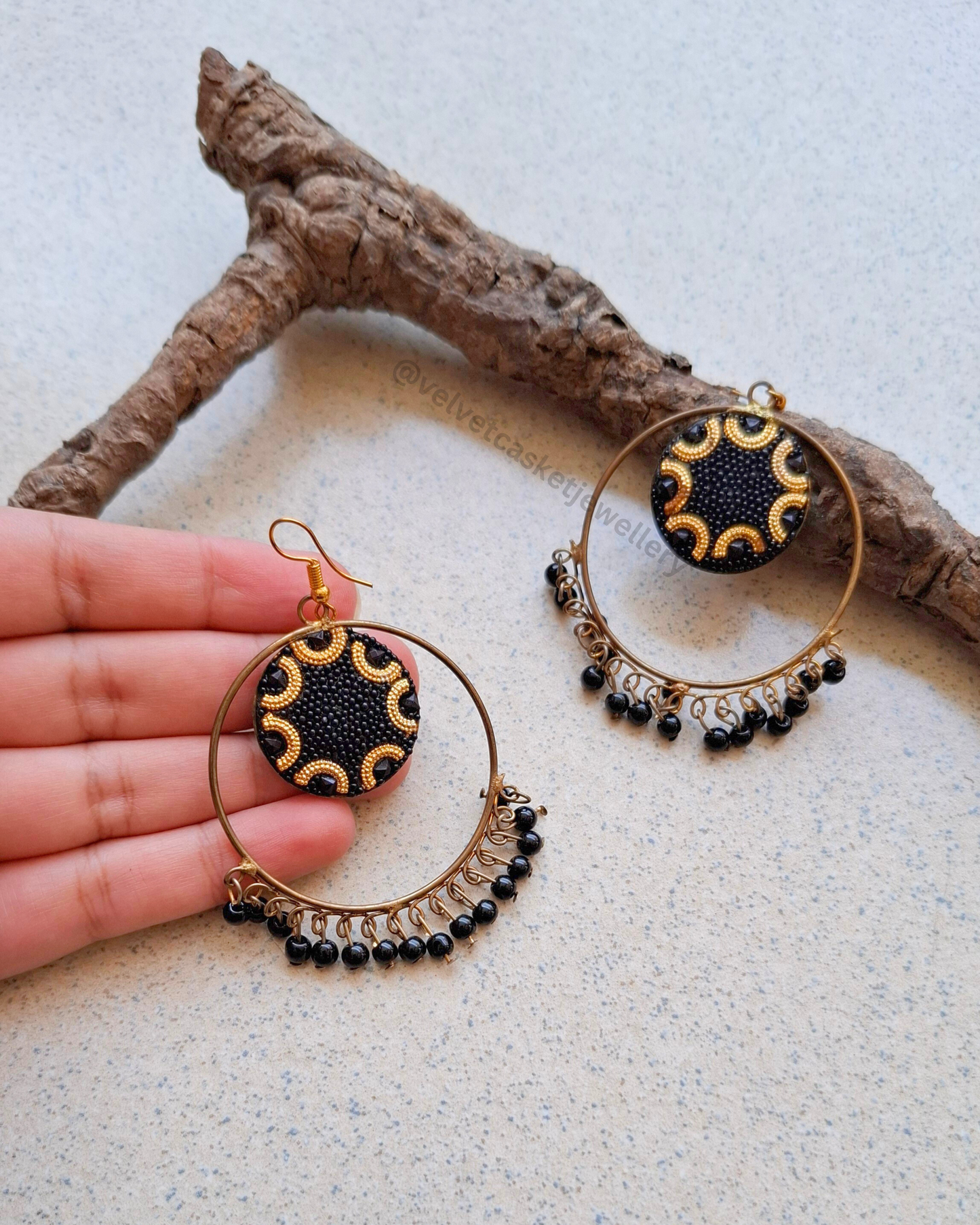 Black golden Earrings