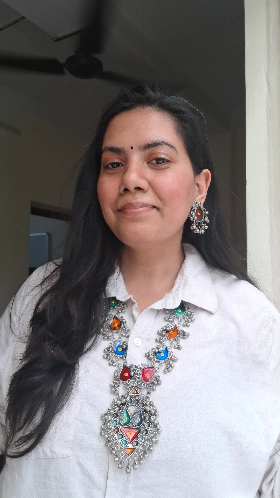 Avyanna Trirang Necklace Set