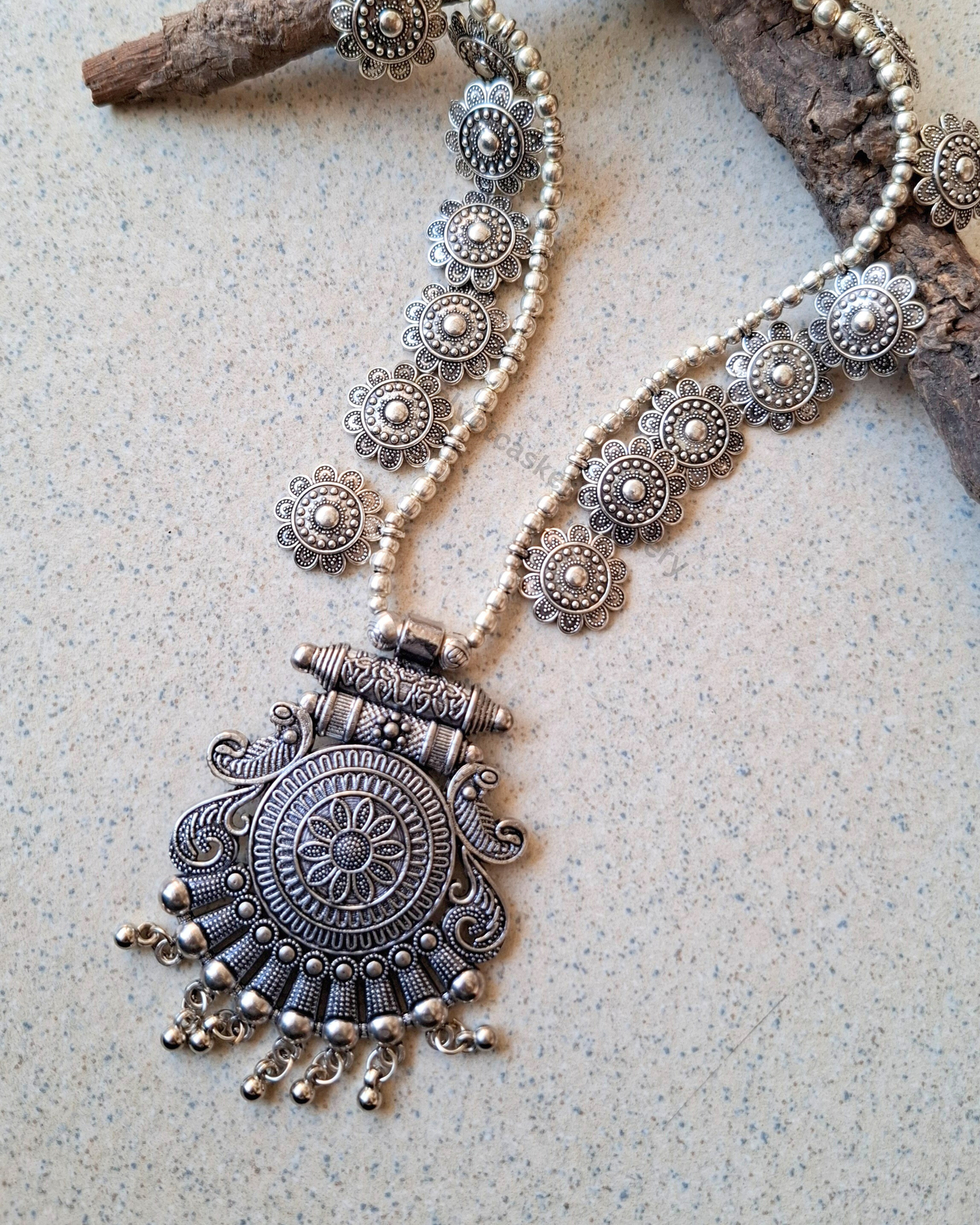 Flower oxidised necklace