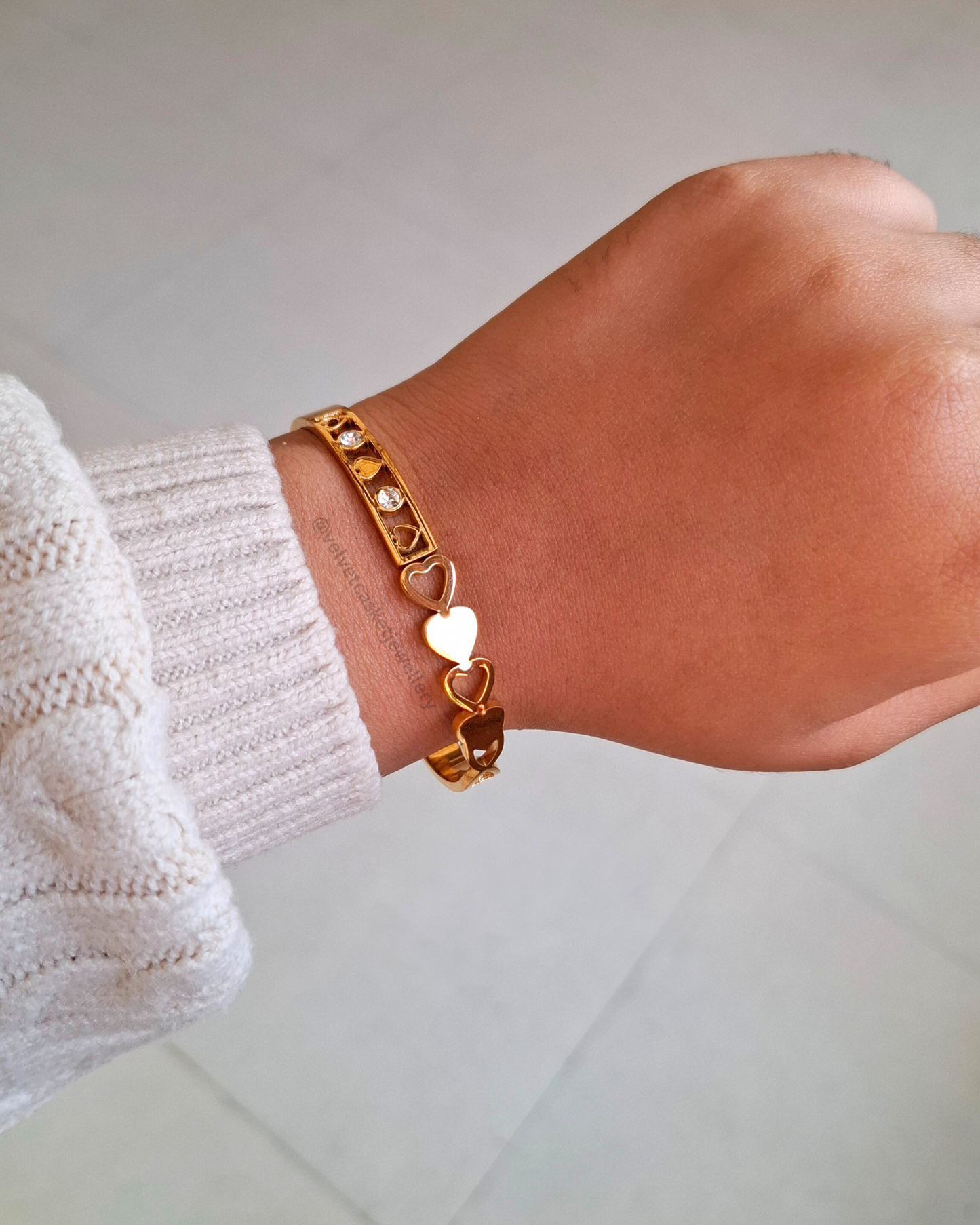 Egne Statement Bracelet ( Anti Tranish )