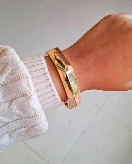 Leia Statement Bracelet ( Anti Tranish )