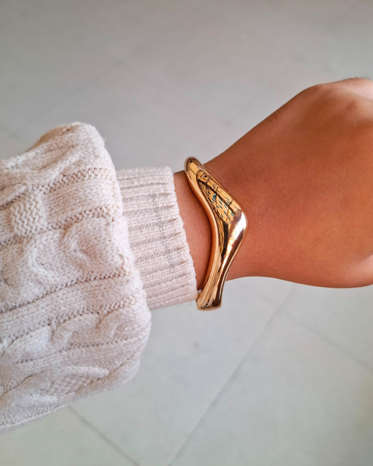 Raxi Statement Bracelet ( Anti Tranish )